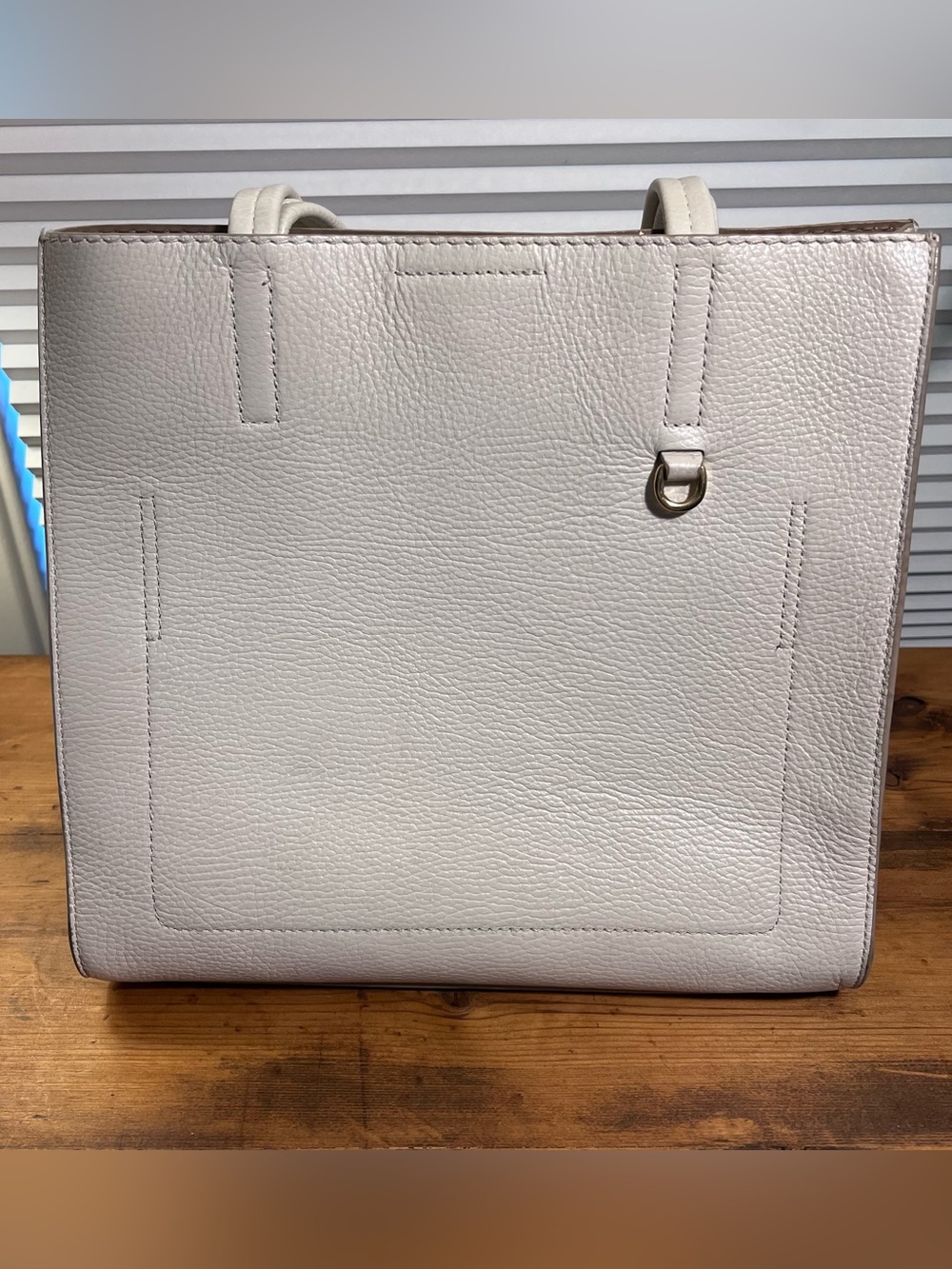 Banana Republic Bone Pebbled Leather Tote, Magnetic Closure, Gold Tone Accents